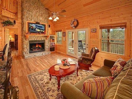 Majestic Springs Lodge Cabin McCookville Esterno foto