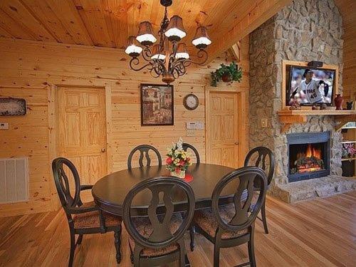 Majestic Springs Lodge Cabin McCookville Esterno foto
